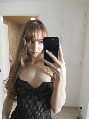 tinsmiu leaked photo #3