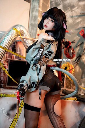 Tiny asa Nude Leaked Photo #252