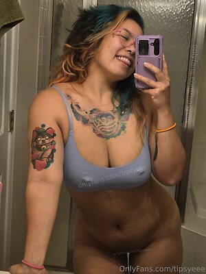 tipsyeee leaked photo #62
