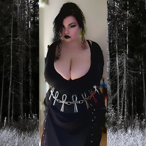 Titty leaked photo #19