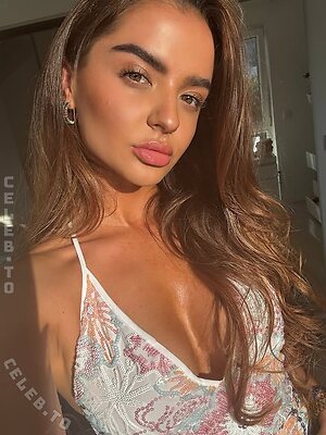 Tiziana Adriana Nude Leaked Photo #2