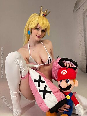 Tniwe Nude Leaked Photo #229