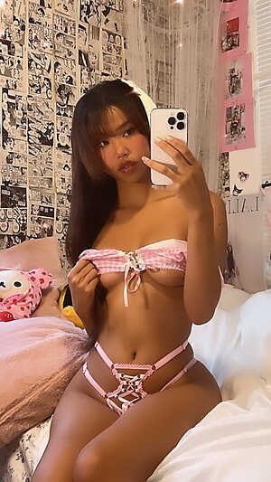 Toastming Nude Leaked Photo #21