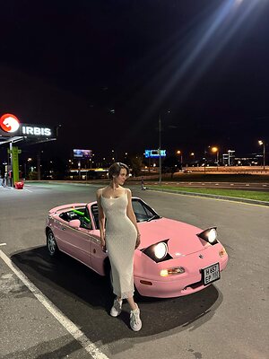 Toma Zhdanova leaked photo #17
