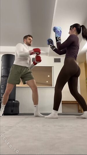 toniisleben Nude Leaked Photo #2