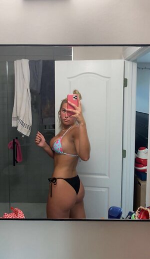 Tori Jaenke leaked photo #10