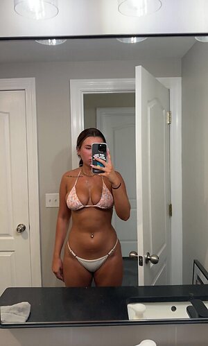 Tori Jaenke leaked photo #14