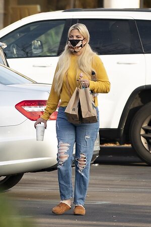 Tori Spelling