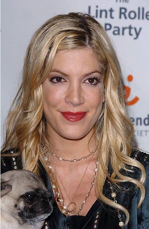 Tori Spelling Nude Leaked Photo #34
