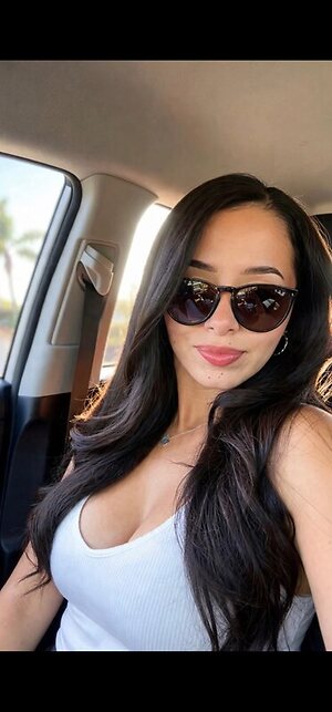 Tori_ramos