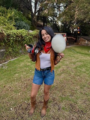 Tori_ramos