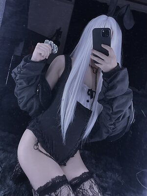 Towa_x_uta leaked photo #7
