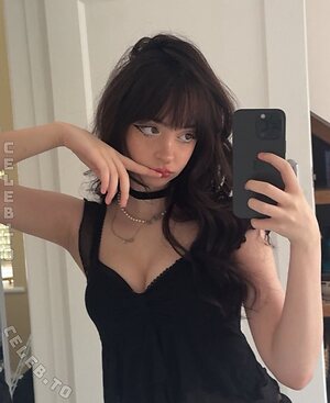 toxictenshi Nude Leaked Photo #31