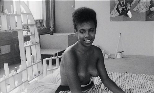 Tracy Camilla Johns Nude Leaked Photo #5
