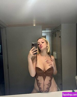 Tricia Marchese leaked photo #14