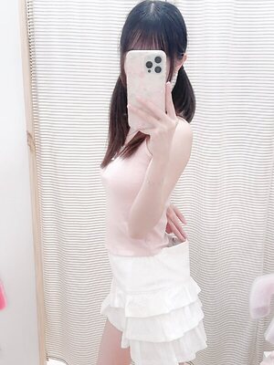 Trisha Morow leaked photo #11