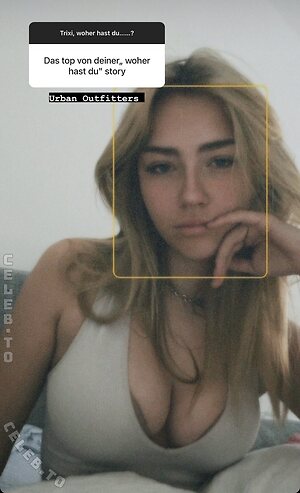 Trixsieaus Nude Leaked Photo #7