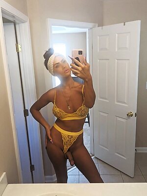 TsHuniBaby Nude Leaked Photo #55