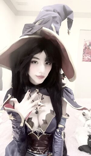 Tsudere leaked photo #7