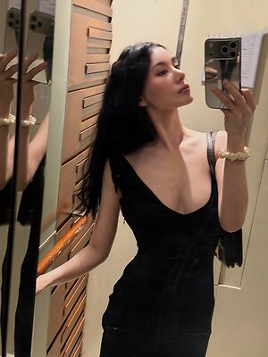 T leaked photo #9