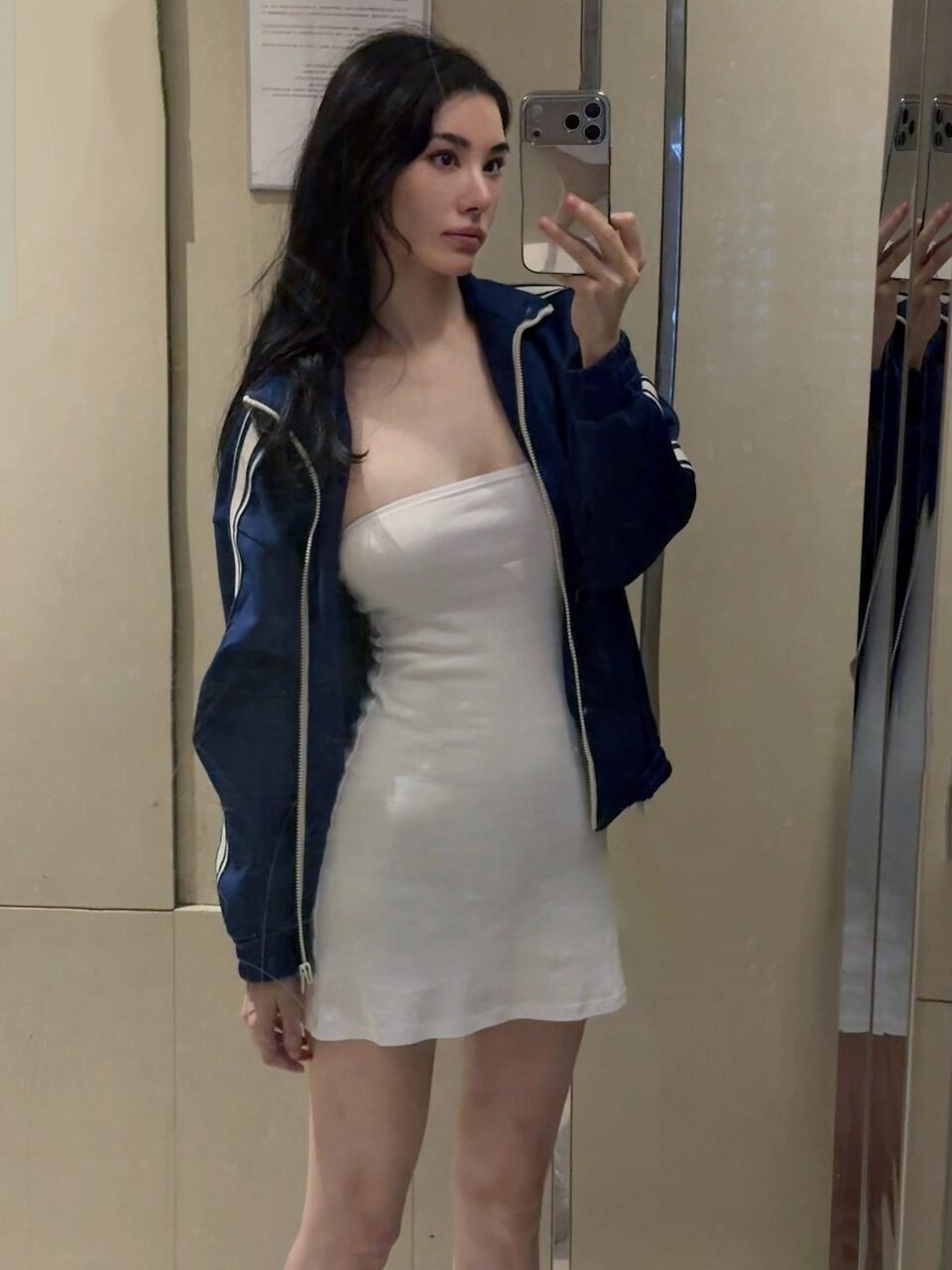 T leaked photo #17