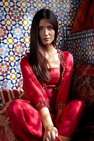 Tuba Büyüküstün leaked photo #25