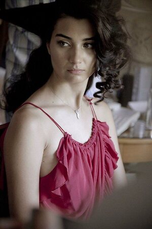 Tuba Büyüküstün leaked photo #52