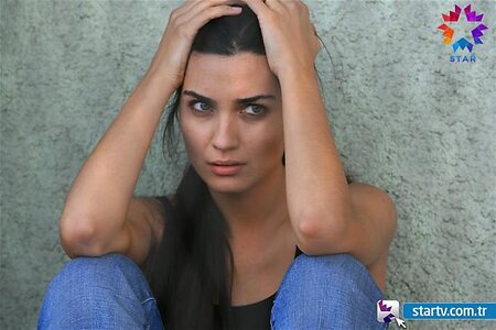 Tuba Büyüküstün leaked photo #72