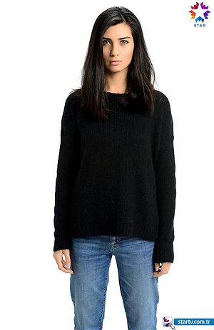 Tuba Büyüküstün leaked photo #77