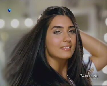 Tuba Büyüküstün leaked photo #83