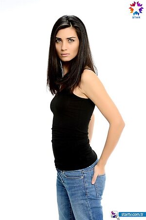 Tuba Büyüküstün leaked photo #98