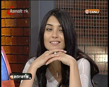 Tuba Büyüküstün leaked photo #139