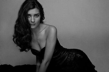 Tuba Büyüküstün leaked photo #211