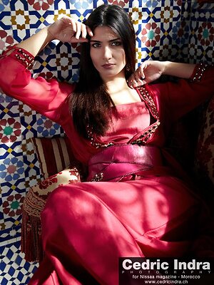 Tuba Büyüküstün leaked photo #316