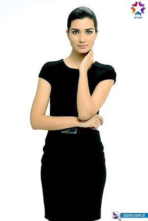 Tuba Büyüküstün leaked photo #324