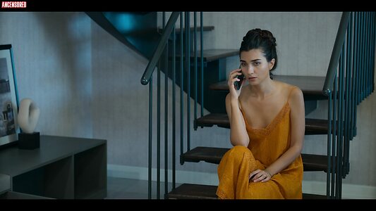 Tuba Büyüküstün Nude Leaked Photo #357