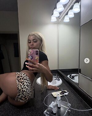 tubbbbsss leaked photo #2