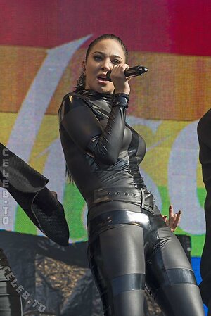 Tulisa Contostavlos Nude Leaked Photo #117