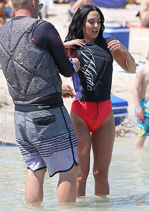 Tulisa Contostavlos Nude Leaked Photo #269