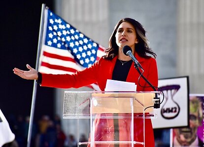 Tulsi Gabbard leaked photo #2