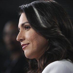 Tulsi Gabbard leaked photo #15