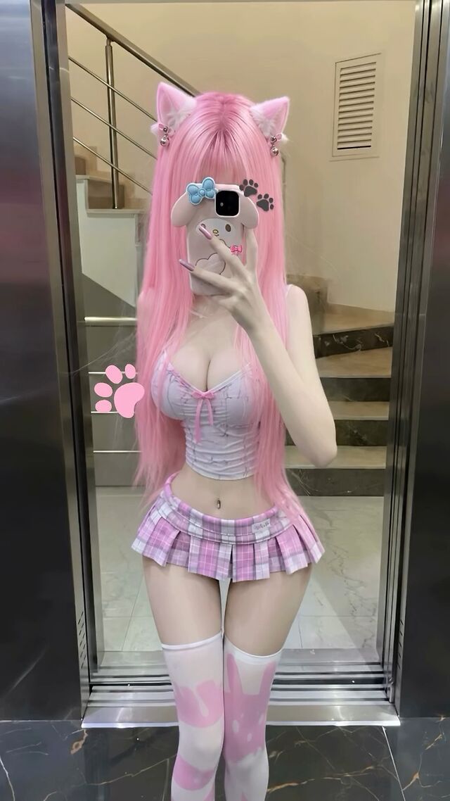 Turkish Petite Girl leaked photos
