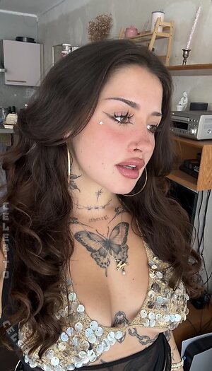 Tuttilicious Nude Leaked Photo #51