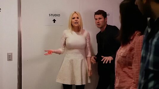 TV Host Carrie Keagan Nude Leaked Photo #75