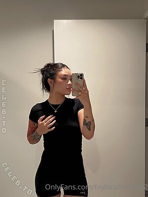 tvylorafterdark Nude Leaked Photo #6