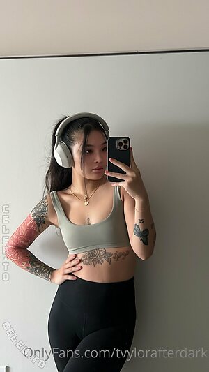 tvylorafterdark Nude Leaked Photo #98