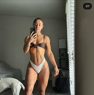 Twinsb_fit leaked photo #5
