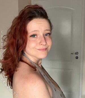 Twostonelol Nude Leaked Photo #13