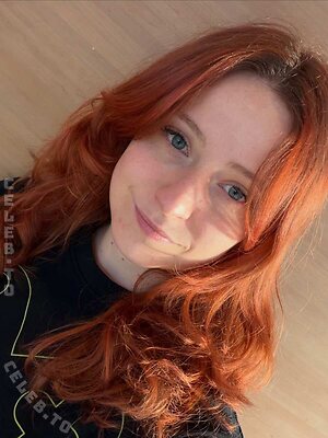 Twostonelol photo