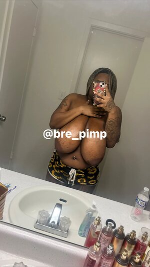 Tybresia Nude Leaked Photo #41